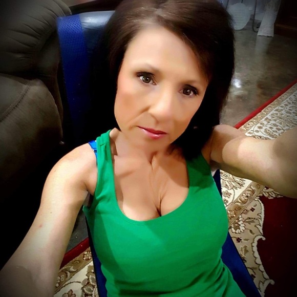 Meet your Posher, Floyd - Picture 2 of 2